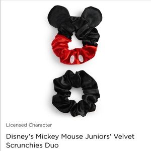 🎈Disney's Mickey Mouse Velvet Scrunchies Duo